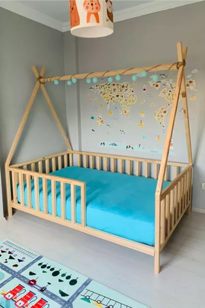 Montessori Baby- en Kinderbed Unisex Natuurlijk Houten Bed