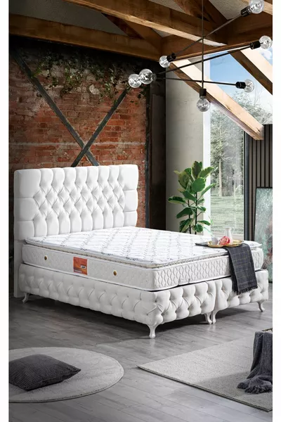 طقم رأس قاعدة روما، كريمي