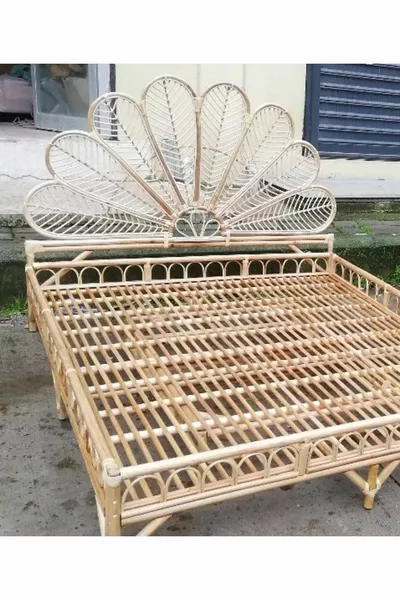 رأس سرير من خشب البامبو بطول سم