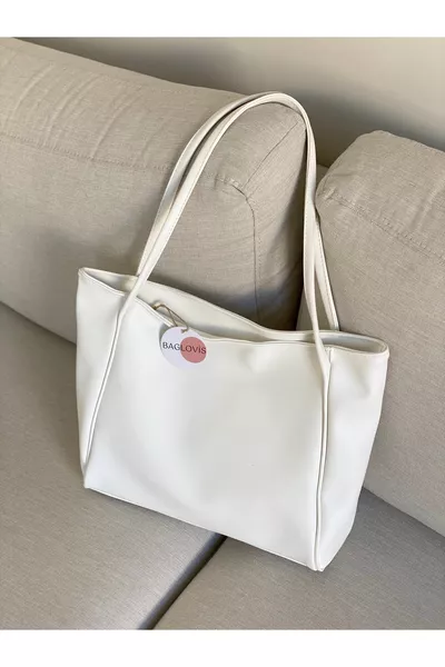 حقيبة نسائية كبيرة من الجلد الناعم