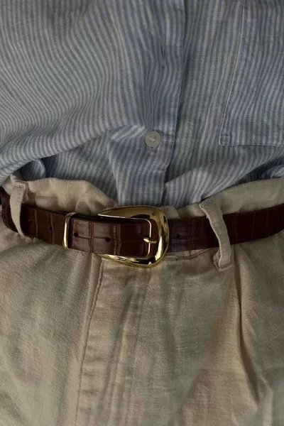 حزام دبوس مع ذهب وندي