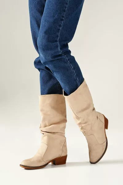 حذاء نسائي بكعب عالي بيج ألورا 4 سم 