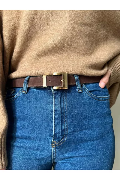 حزام سويدي بني غامق بمشبك ذهبي