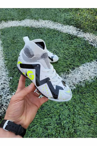 KUNSTRASEN-FUSSBALLSCHUHE FÜR KINDER FUSSBALLSCHUHE EIGNEN SICH FÜR DEN EINSATZ AUF BETONBÖDEN, KUNSTRASEN UND KUNSTRASEN