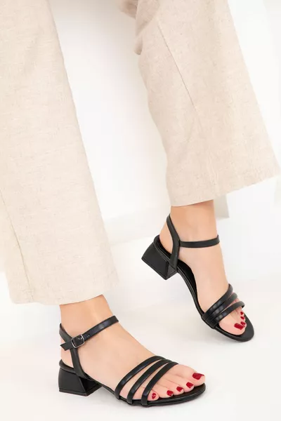 Черни дамски класически токчета 