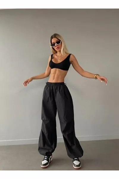 Parachute Fabric Soft Textured Loose Fit Hose Schwarze Hose