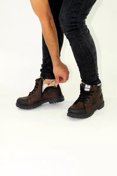 الفراء المتطرفة داخل مضمونة للجنسين الشتاء اللون البني سستة أحذية وحيدة غير قابلة للانزلاق