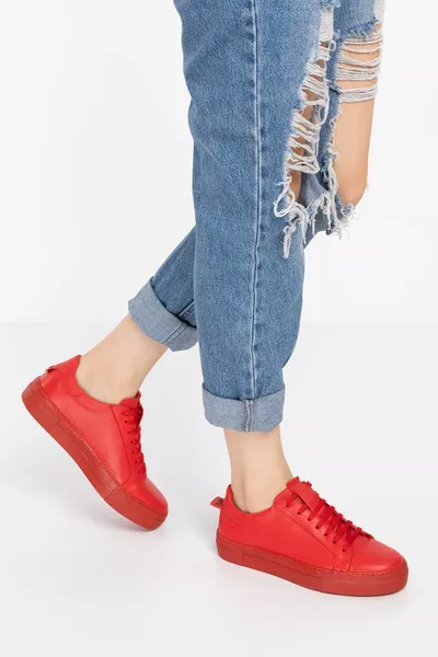 أحذية جلدية تشريحية