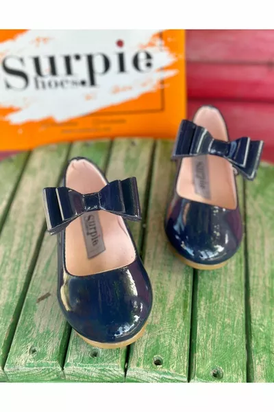 القوس مفصلة النطاقات العظام الأطفال الباليه الشقق