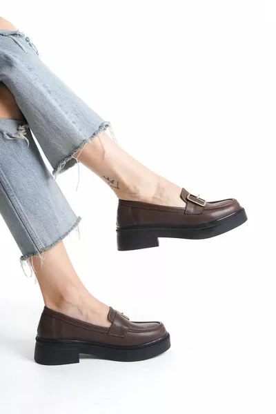 Bruine casual loafer korte hakken voor dames