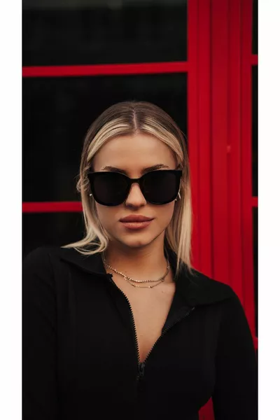 Women's Sunglasses Selin Geometric Black Frame Black Glass