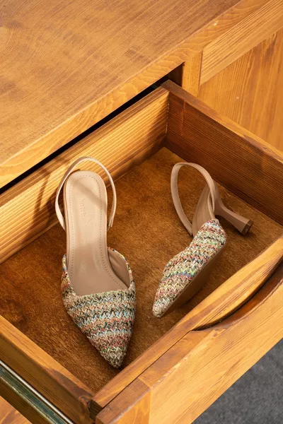 أحذية نسائية رغوية مفتوحة الظهر