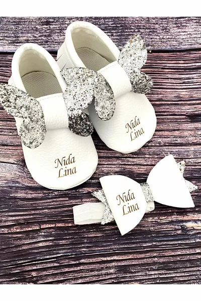 Babyschuhe mit dem Namen Loafers