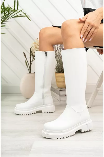 Bottes de style femme