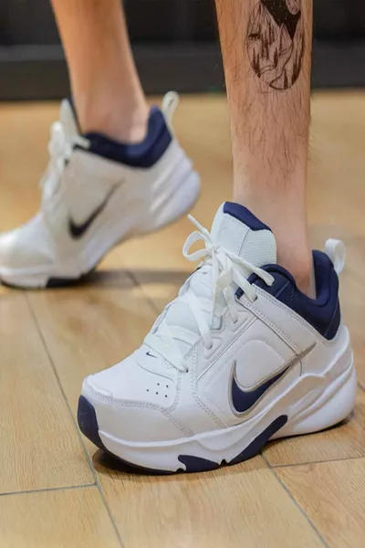 Defy All Day Baskets Décontractées Homme -white