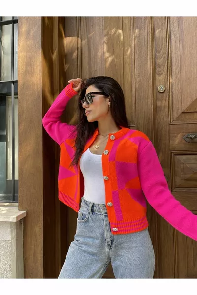 Дамска розова оранжева геометрична форма с каменни копчета жилетка