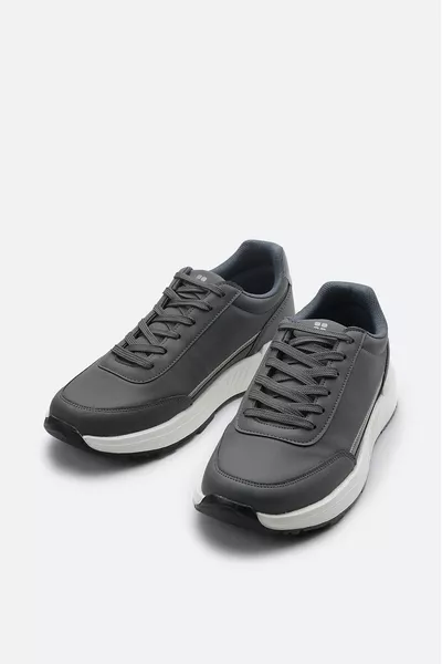 سنيكرز أنثراسايت بنعل مرن مجزأ للرجال 