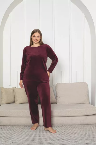 Plus Size Velvet Pajama Set