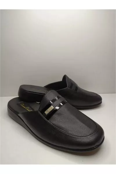  شبشب رجالي أسود جلد مع شعار للعروسين