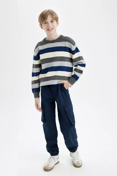 Boys' Color Block Crew Neck Knit Sweater wn