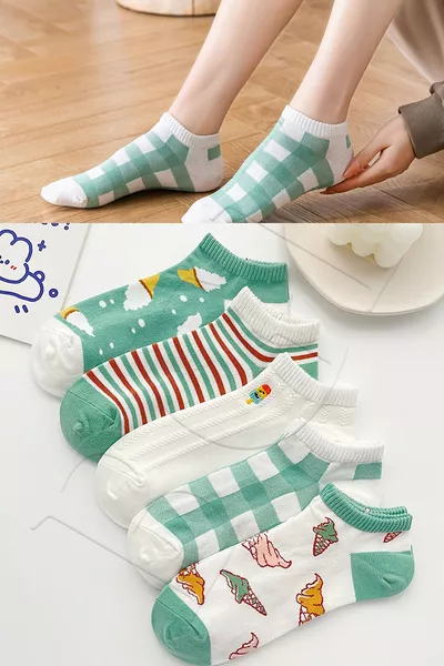 5 Pairs of Women's Socks with Ice Cream Pattern