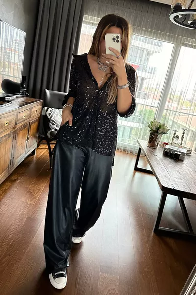 Chemise à paillettes noire