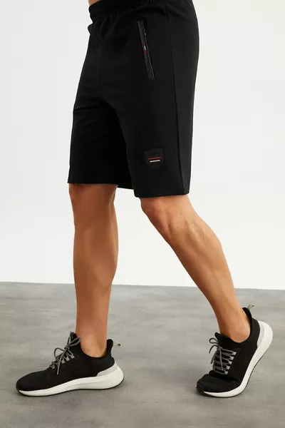  Zwarte Herenshort met Zakborduursel