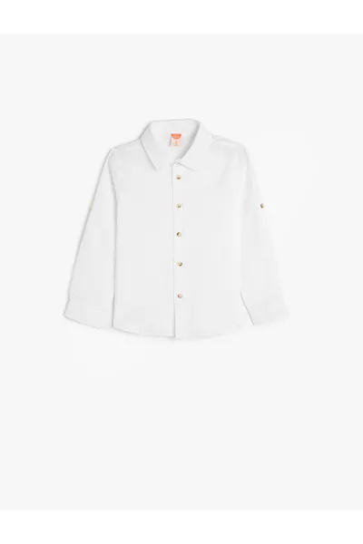 Schlichtes weißes Jungenhemd TW