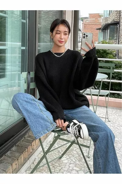 كنزة نسائية إسطنبولية من صوف أسود، كنزة نسائية