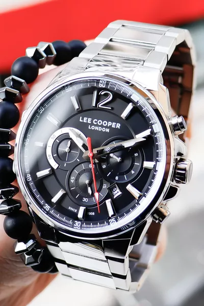 ساعة يد رجالية بسوار هدية فضي، علبة بيضاء، حزام أسود، ميناء أسود، كرونوغراف، تقويم، موديل .