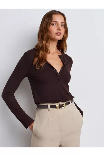  قميص بأزرار بأكمام طويلة - بني داكن