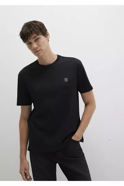 Футболка черная с вышивкой логотипа Mühür, свободного кроя / свободный комфортный стиль 