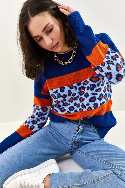 Women's Patchwork Pattern Knit Sweater