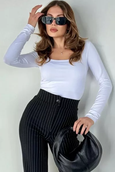 بودي برقبة مربعة من سوفت تاتش 