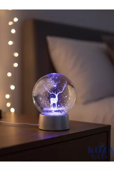 Кристална стъклена топка с модел на елен и осветление