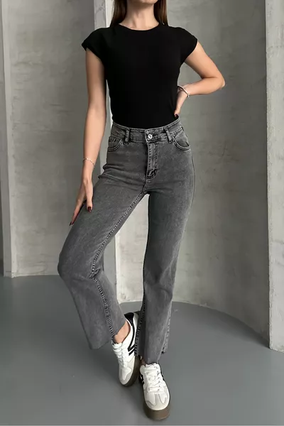 Jean Fumé Coupe Ajustée à Ourlet Court