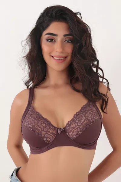 Дамски слива минимизиращ сутиен с дебели презрамки, банели и дантела, напълно оформящ -camilia