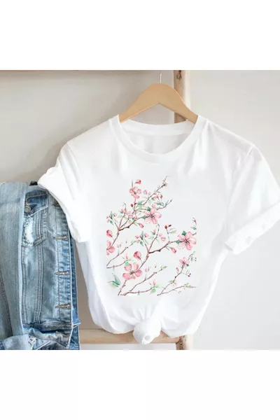 Модел  Модна тениска с къс ръкав