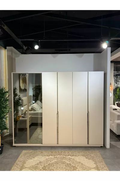 ADEN YATAK ODASI TAKIMI