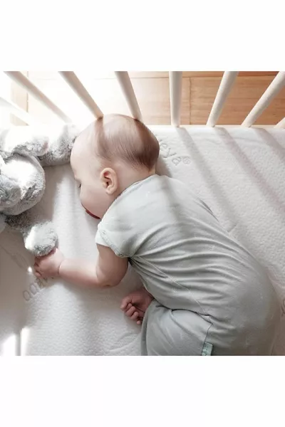 سرير حضانة مرن من الخيزران والقطن، سرير ملعب مع قماش بسحّاب بسماكة 7 سم