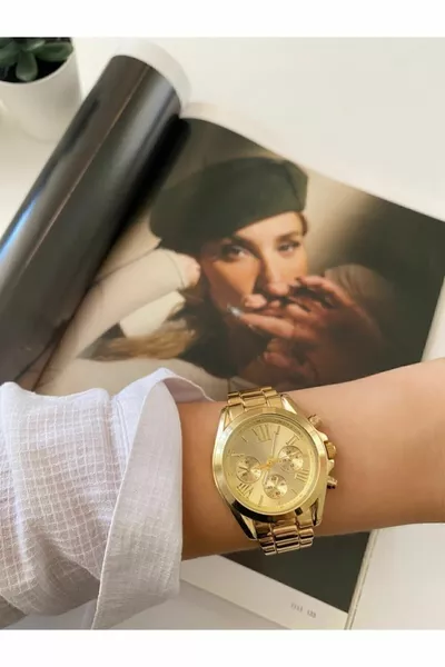 ساعة نسائية بسوار معدني