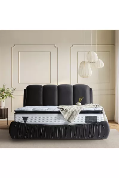 طقم سرير مع رأس سرير DRONE