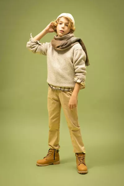 Erkek Çocuk Dik Yaka Yarım Fermuarlı Triko Kazak wn