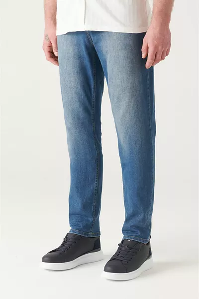 Men's Blue Tumbled Washed Lycra Jeans 