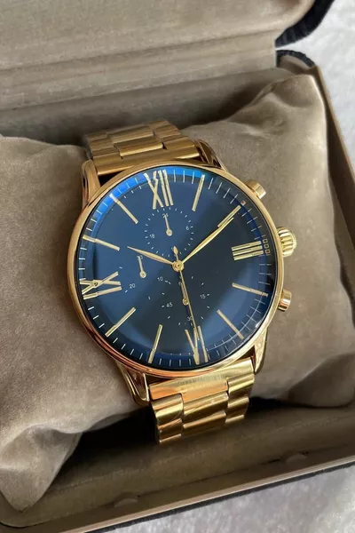 ساعة يد بريميوم للجنسين باللون الذهبي