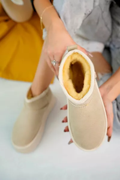 SIENA SUEDE FUR INSIDE THICK SOLE SHORT ANKLE WOMEN'S BOOTS & BOOTIE