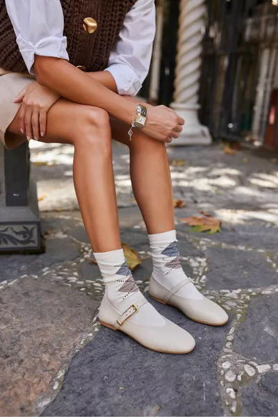 ميلوتي نسائي بيج جلد حقيقي مشبك تفاصيل شقق الباليه