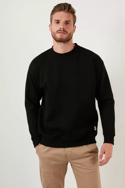 سويت شيرت رجالي بلياقة دائرية، قصّة عادية، قطن مبطن بالفراء الداخلي الناعم، موديل SWEAT 