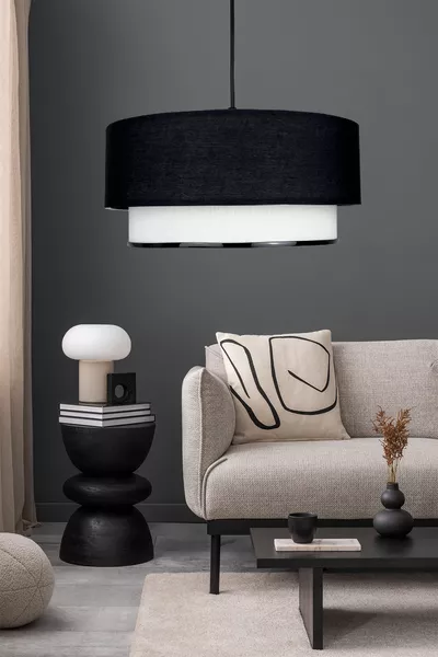 ثريا معلقة حديثة باللون الأسود