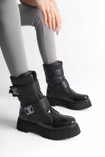 Дамски снежни ботуши на платформа на ток